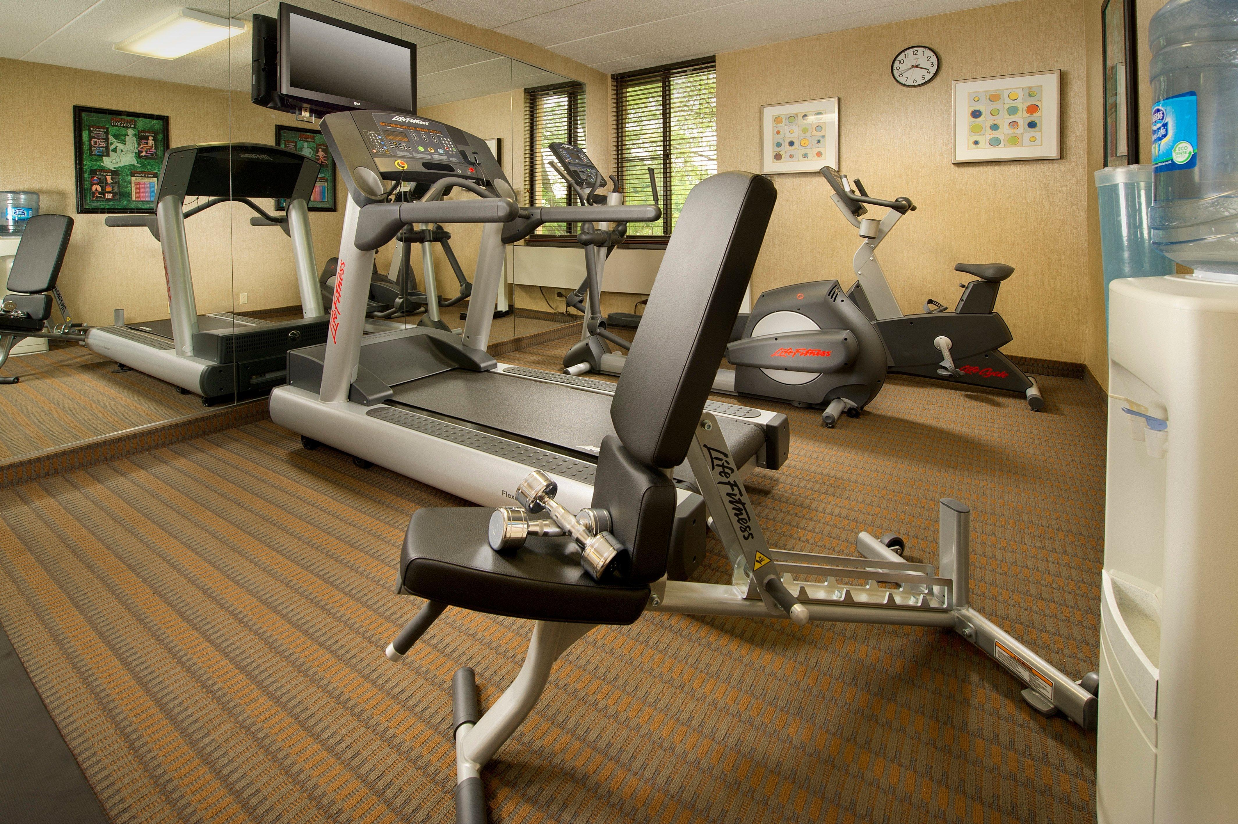 Holiday Inn Express Fairfax-Arlington Boulevard By Ihg Eksteriør bilde
