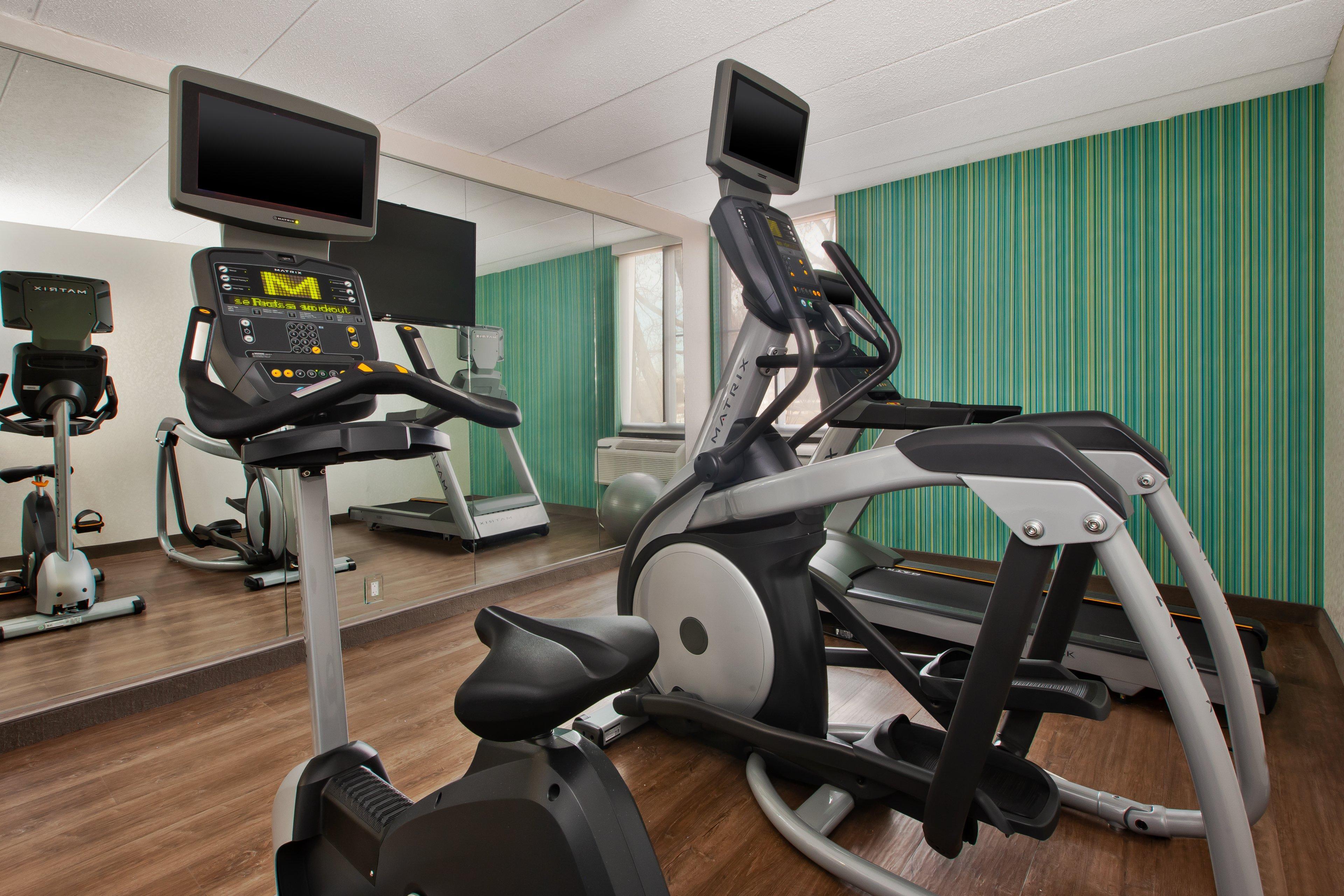 Holiday Inn Express Fairfax-Arlington Boulevard By Ihg Eksteriør bilde