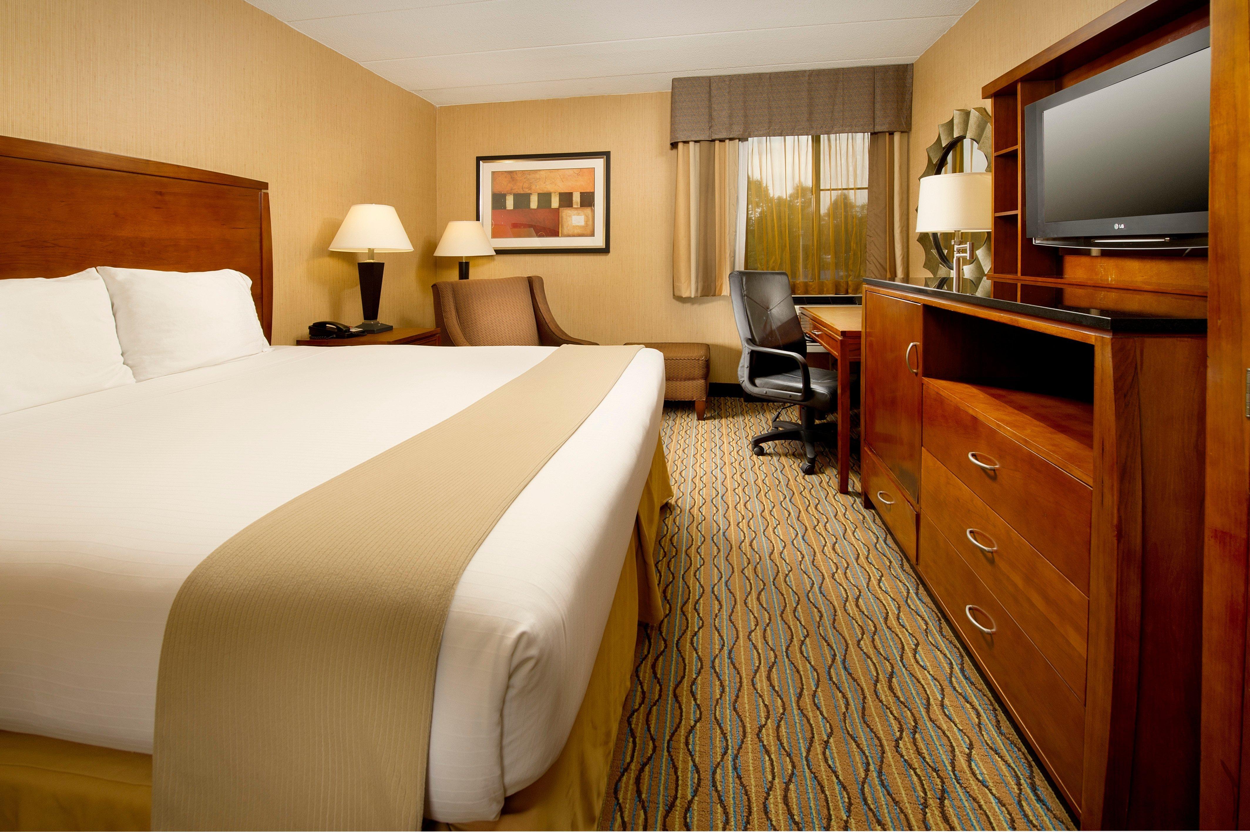 Holiday Inn Express Fairfax-Arlington Boulevard By Ihg Eksteriør bilde